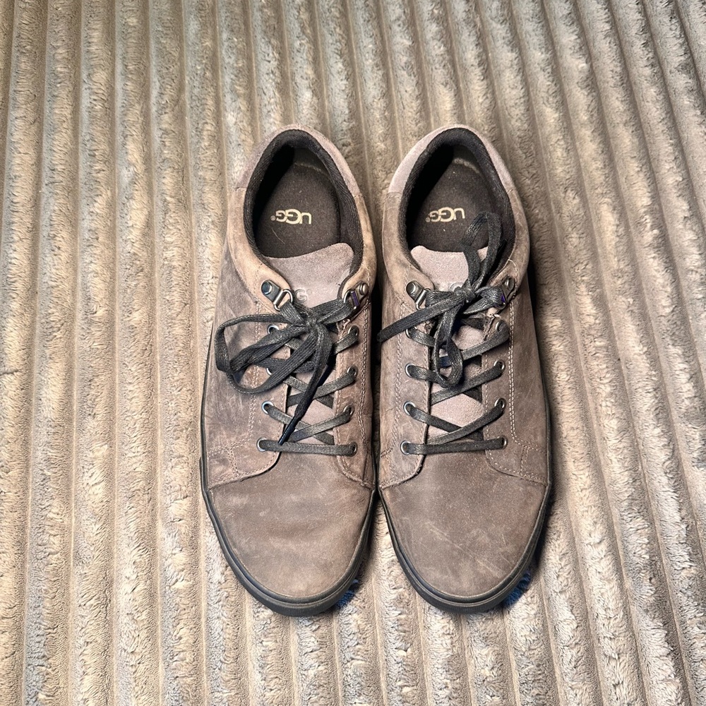 UGG Men's Gray Casual Shoes
